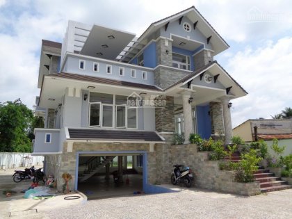 Cần bán hoặc cho thuê biệt thự tại phường 8, TP Mỹ Tho, Tiền
