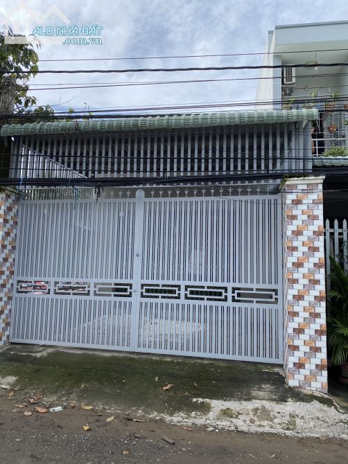 Nhà P10, Mỹ Tho, Mặt Tiền kinh doanh đa mặt hàng
