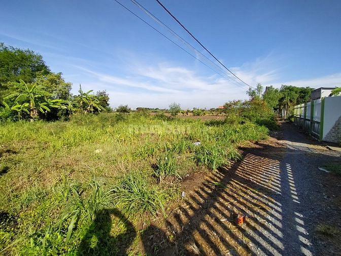 Cần bán một công đất vườn Lăng Hoàng Gia