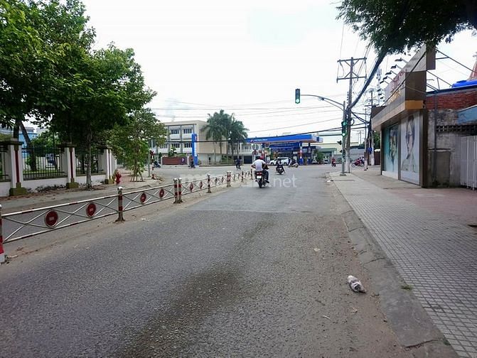 Bán Gấp Nhà 1 Trệt 1 Lầu P8, Mỹ Tho, Tiền Giang