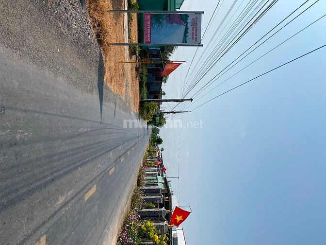 Cần bán gấp đất 2MT đường huyện 07, Kiểng Phước.