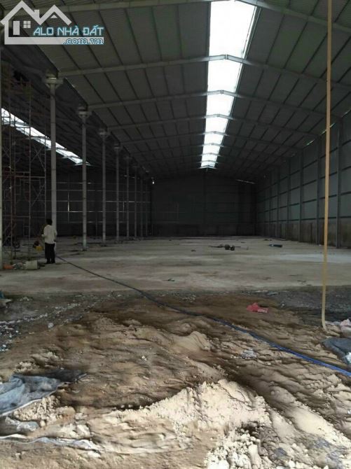 Cho thuê dài hạn 4.800m2 nhà kho xưởng mặt tiền đường Quốc Lộ 50,Đạo Thạnh Mỹ Tho