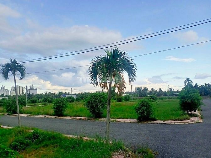 Bán đất có mặt tiền nhựa 6m liền kề KCN Tân Hương giá 579Triệu /92,4m2